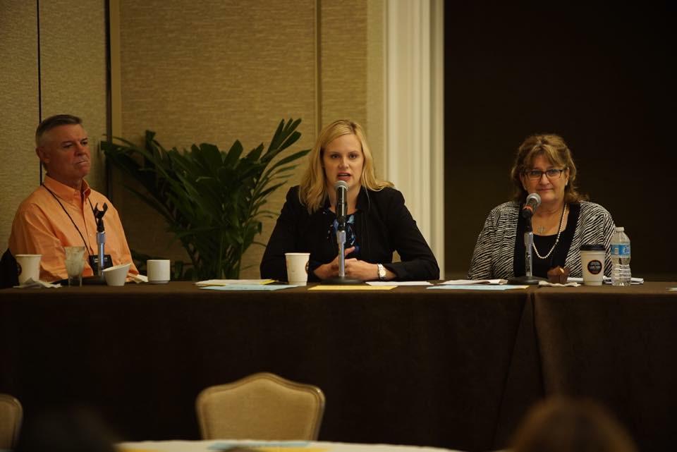 ParkerPoe's tweet photo. "The evolution and effective implementation of lawyer coaching - insiders' views" @kristenleis #LMASE15 http://t.co/85c3xNb0rj