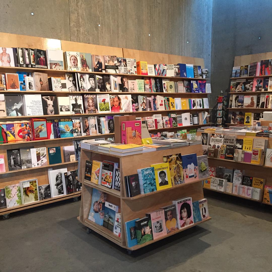 ThisIsIntern's tweet photo. Are you hitting the #NYABF @MoMAPS1 this weekend? If so, you can find us sitting pretty in @artbookps1 #InternMag http://t.co/dWp58xsSd9