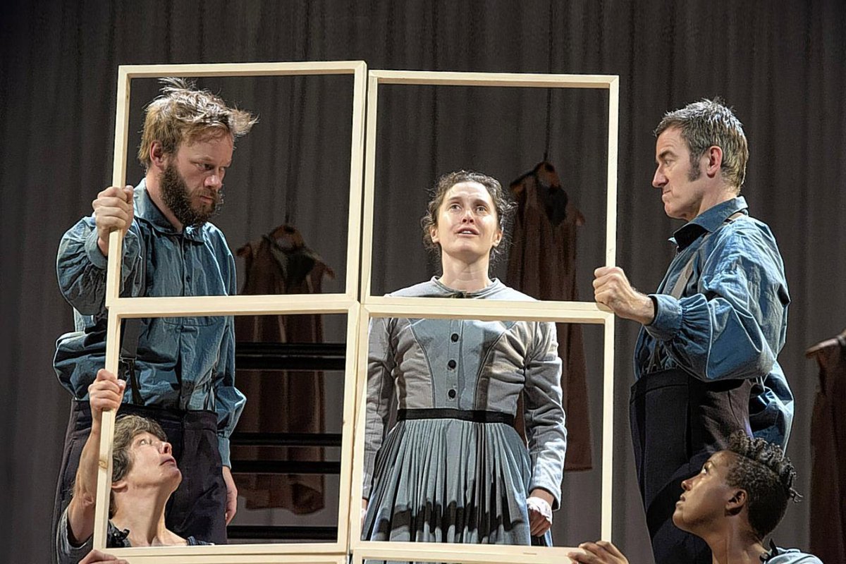 Jane Eyre <a href="/NationalTheatre/">National Theatre</a> is an endlessly inventive, admirably kinetic production: bit.ly/1FRDrQI ★★★★