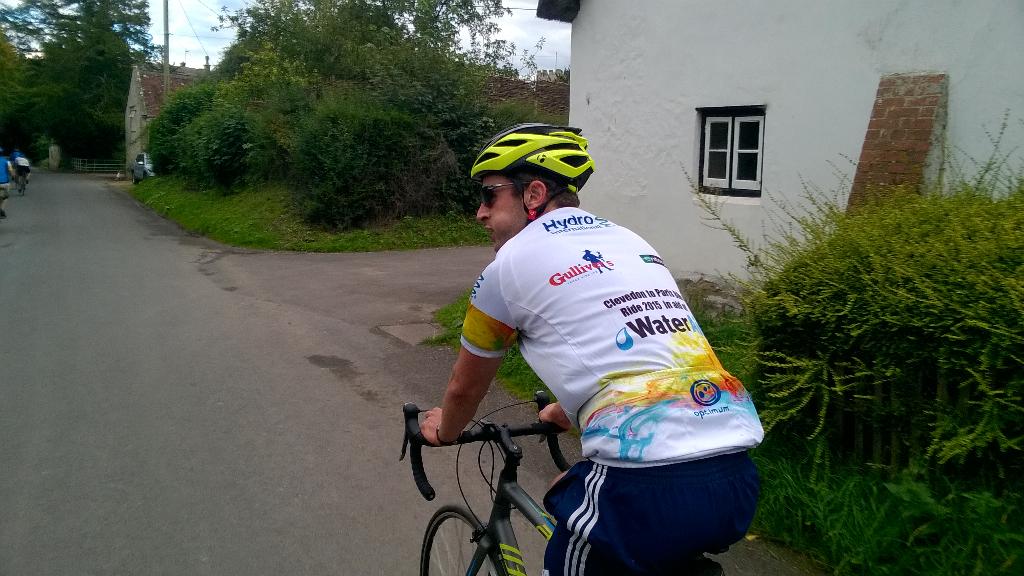 HydroWateraid's tweet photo. Just past the 50 mile mark, only 15 miles to go #OneHydro PC http://t.co/DfVQaBnvRS