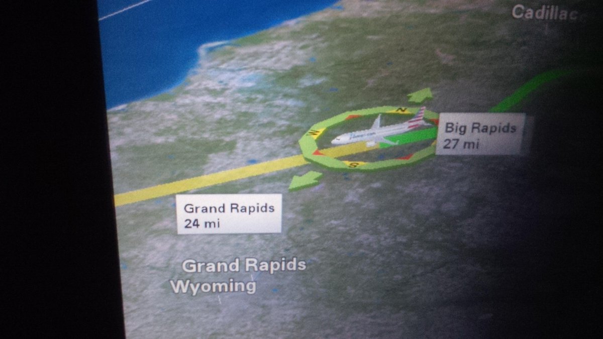 dstafford7's tweet image. I hate flying over the city I live in only to fly back to it 3 hours later. #flightproblems