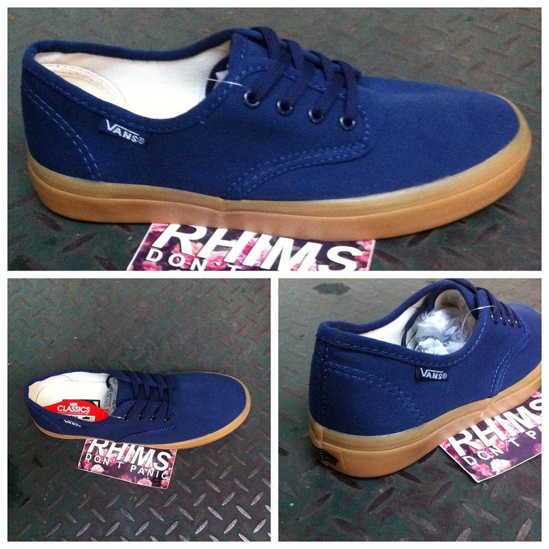 RHIMSHOES's tweet photo. #vansmadero #vanspremium #vanshead CP087825096985 BBM 526AF51D LINE rhimshoes #jualvans #vansnavy #vavy #vansmotif http://t.co/jRMLzsqDvA