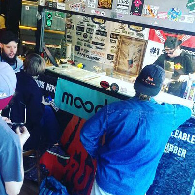 vaporbrothers's tweet photo. you stoked about the incredible glass blowers?! Amazing! #art #cannabis #vapelife #dabs #maryjane #pipeclassic10 http://t.co/ZdOmAgg8zU