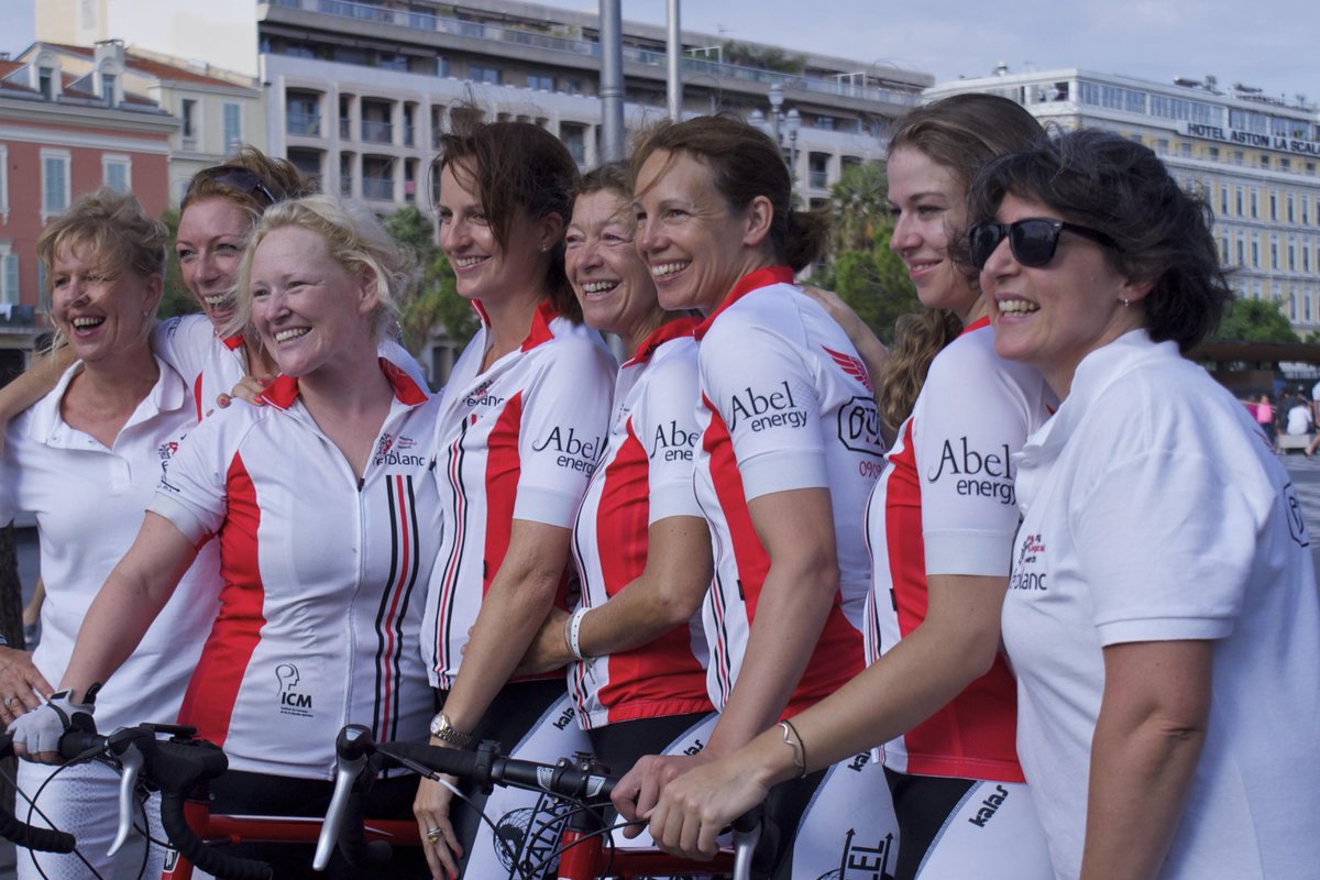 Fabulous lycra! Thanks to super sponsor @Abel_Energy_ and supplier @Kalaswear_eu - excellent customer service