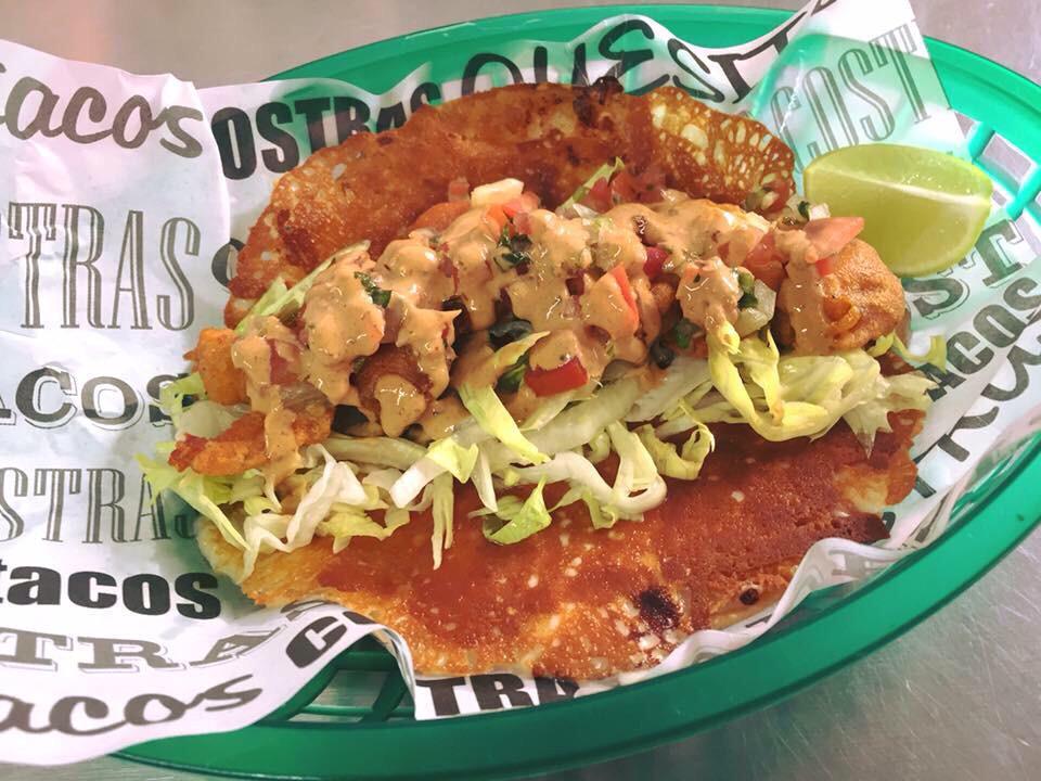 Comiencen el fin de semana comiendo delicioso, los esperamos en <a href="/FtArboledas/">Zona FT Arboledas</a> hasta las 10 pm  #ViernesDeCostras