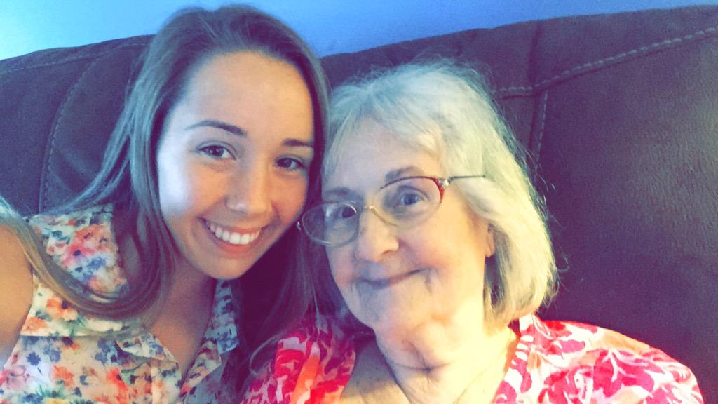 tasty_maci's tweet photo. happy 80th to my lovely grandma 😍❤️ #80yearsofbeauty http://t.co/dRttC56v5Y