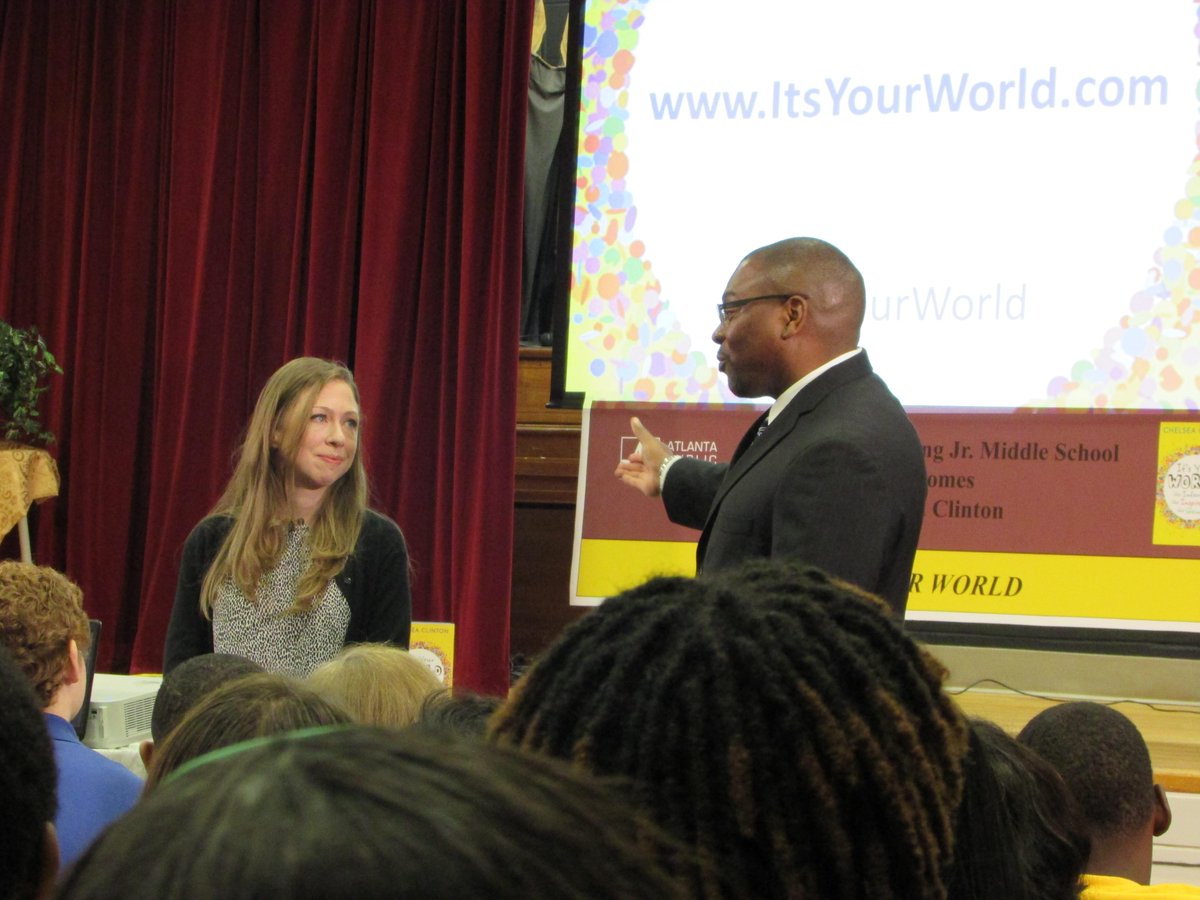 cisatlanta's tweet photo. @ChelseaClinton encourages #KingMS students during her book tour for #ItsYourWorld @apsupdate @cisnational http://t.co/6hLBYcB7xy