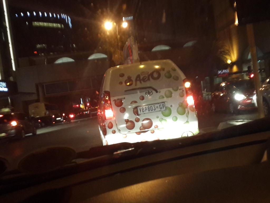 lauventer's tweet photo. Is it an aero? Is it a car? #livetweet #aero #confusedteens #Johannesburg http://t.co/0PKiPnLG9n