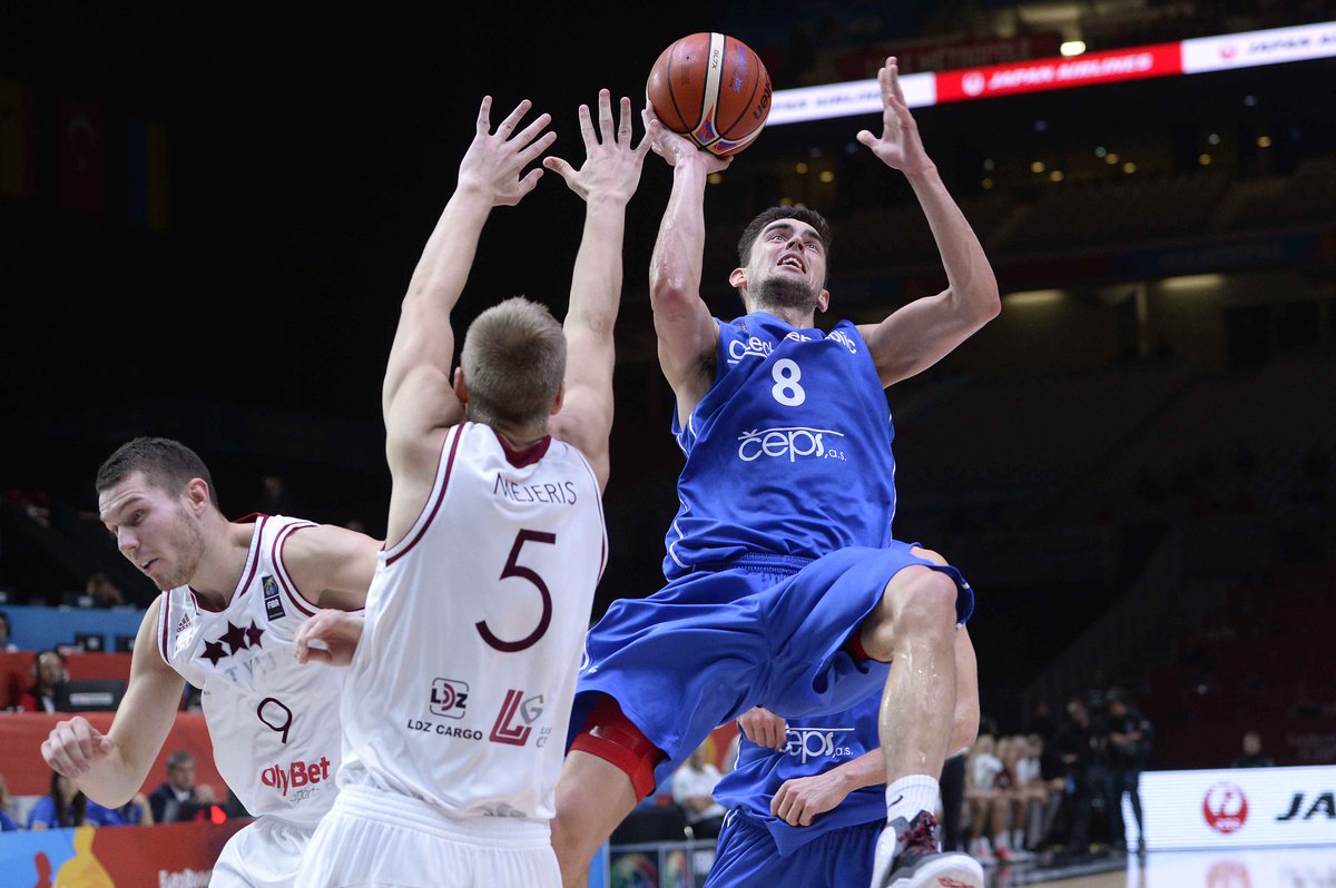 ffbasketball's tweet image. #EuroBasket2015 "La République Tchèque, sans appel", le résumé du match #LATCZE bit.ly/1MhgIlS