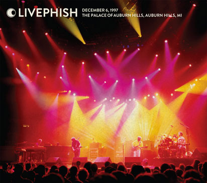 a_tommiee's tweet photo. ♫ Now Playing Phish, Dec 6, 1997, Auburn Hills, MI via the @LivePhish App I think trey was ... http://t.co/jnFtAVfGYp