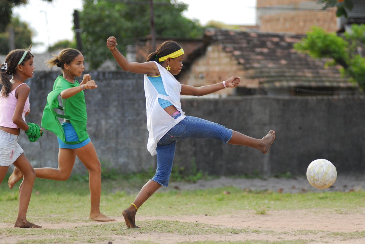 UN_Women's tweet photo. What are the #globalgoals for sustainable development? The full list is here: http://t.co/XgSKpsYWvl #action2015 http://t.co/rnDa7XBgF1