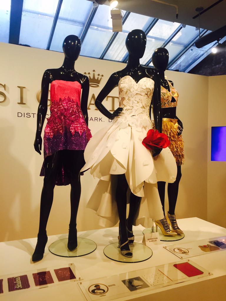 Creativity comes alive for #nyfw! Love this <a href="/Hallmark/">Hallmark</a> #SignatureStyle