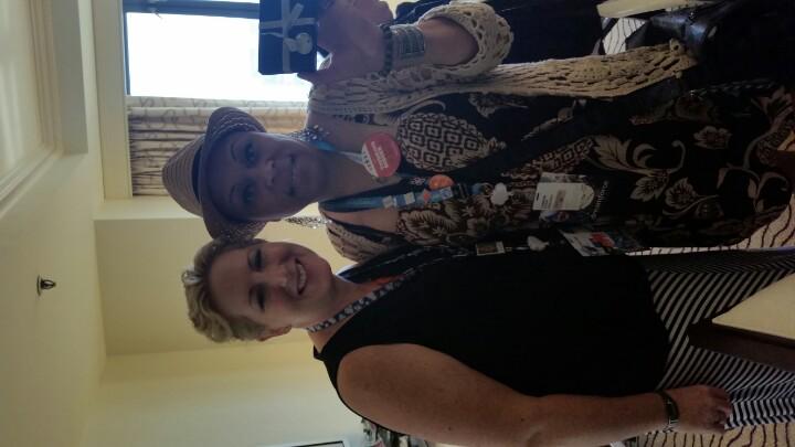GeraldineGray's tweet photo. Possibly the last @appexchange #GetAppHappy winner of @Dreamforce Yay! http://t.co/wxmmbgS1J4