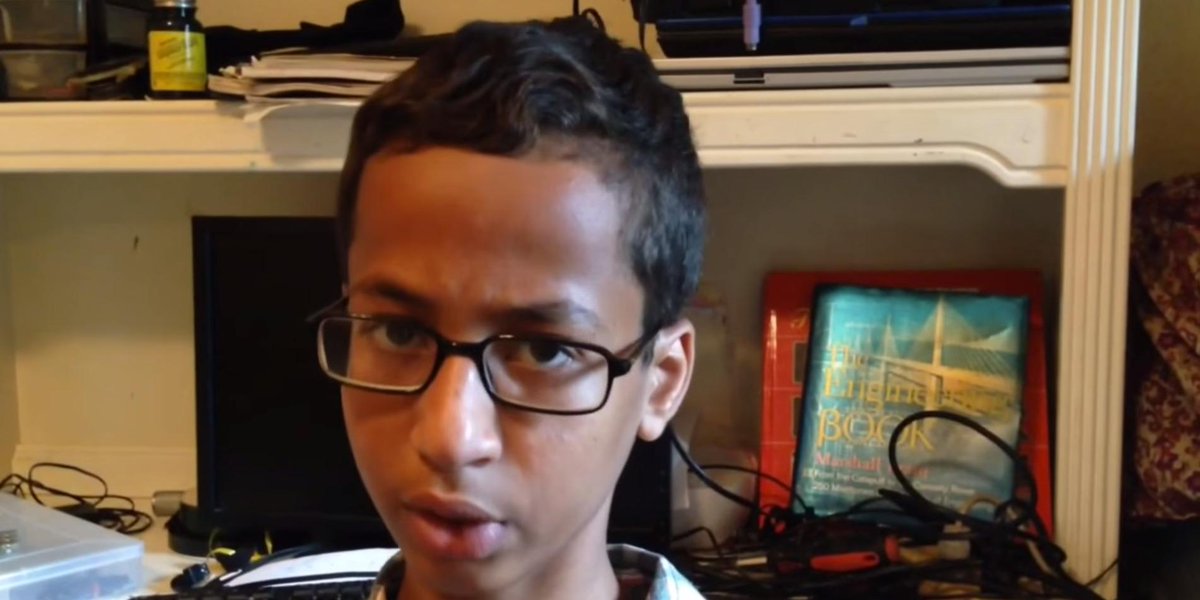 BusinessInsider's tweet image. The 14-year-old who was arrested for bringing a clock to school won't be going back read.bi/1FSfZ5Z