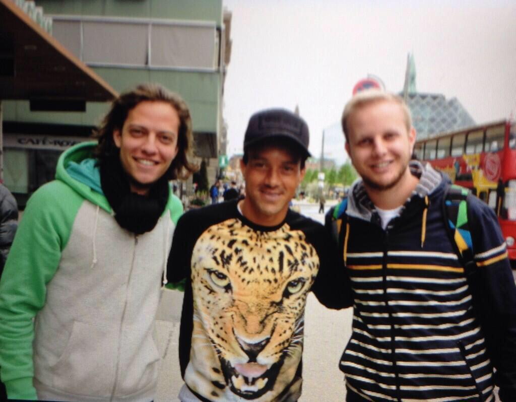 Iacovmainemer's tweet photo. Y como me dijo en Dinamarca: En algún momento voy a volver a casa.... Bienvenido @BOLACRIS7 http://t.co/iGCspP4a3V