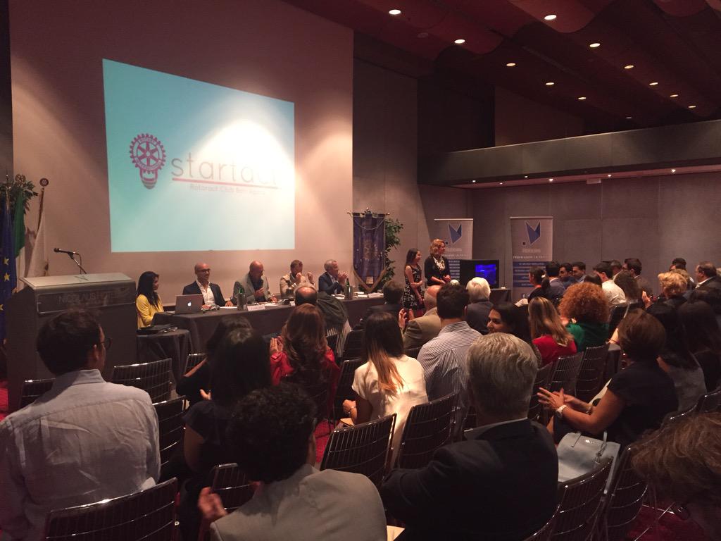 racbari's tweet photo. Evento del @RACBariAgora in interclub con RCBariCastello: "Startact: il Rotaract in pole position"
#presenti http://t.co/r85AQN422M