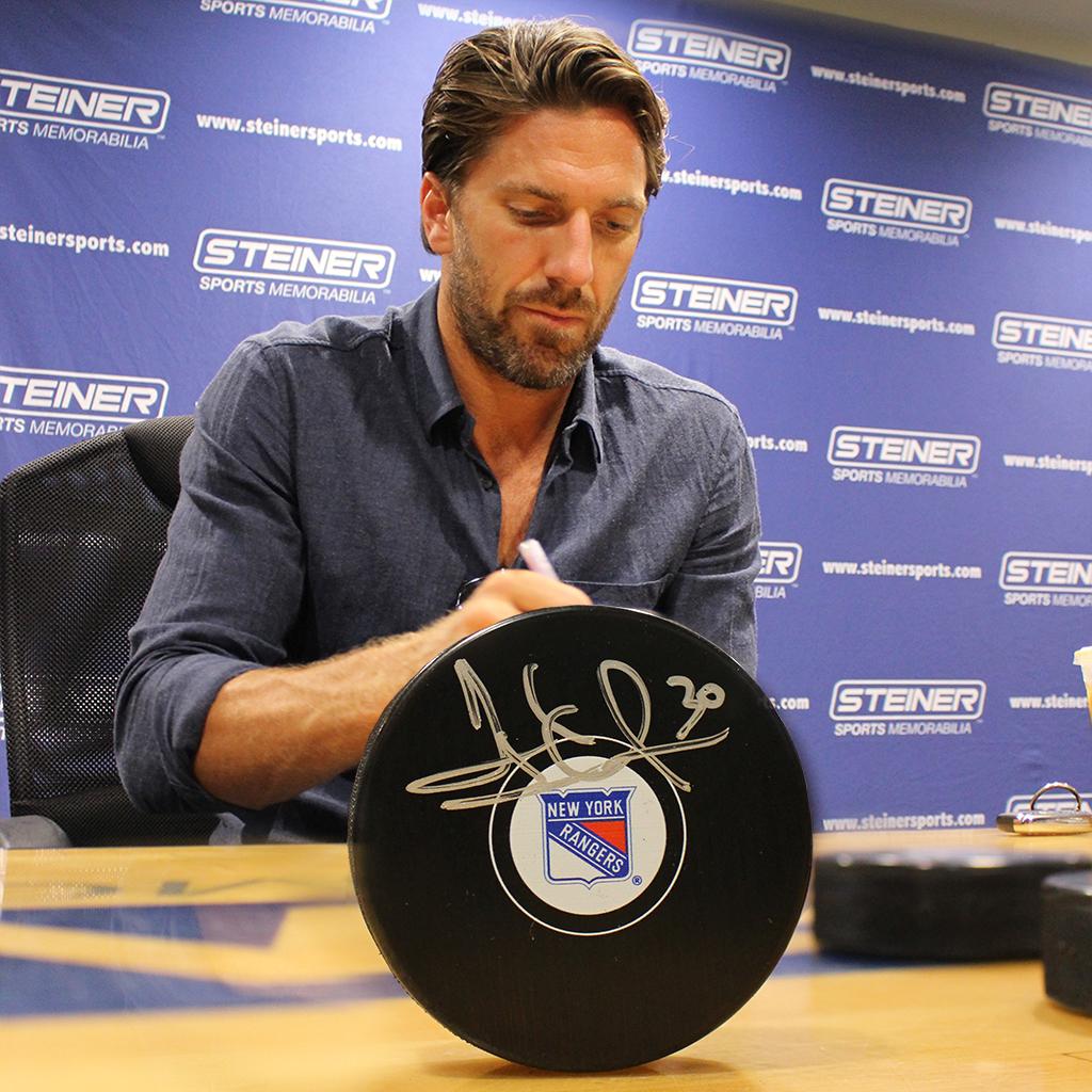 BrandonSteiner's tweet image. RT &amp;amp; FOLLOW me @BrandonSteiner to enter to win a Henrik Lundqvist signed puck! #NYR