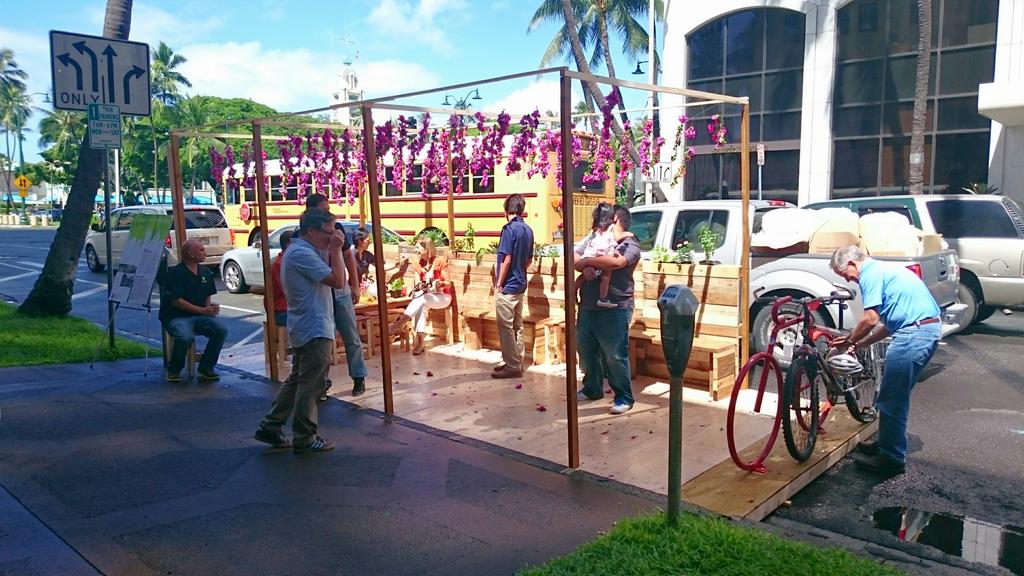 HHFplanners's tweet photo. HHF Parklet success!!! #ParkingDay #placesforpeople #HHFplanners http://t.co/Ht6FgojheI
