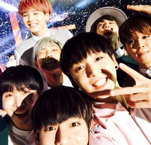 LMalikson's tweet image. 