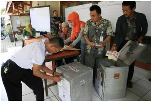 Simultaneous local elections won’t help #IndonesianGovernance tinyurl.com/qau7qt9 @unilubis @richo_anwar @jwaluyo