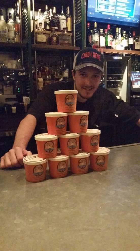 FrozenPints's tweet image. Cheers to our friends @ciboatlanta in Sandy Springs! Thx for sending us this pic! #FrozenPints #ATLeats