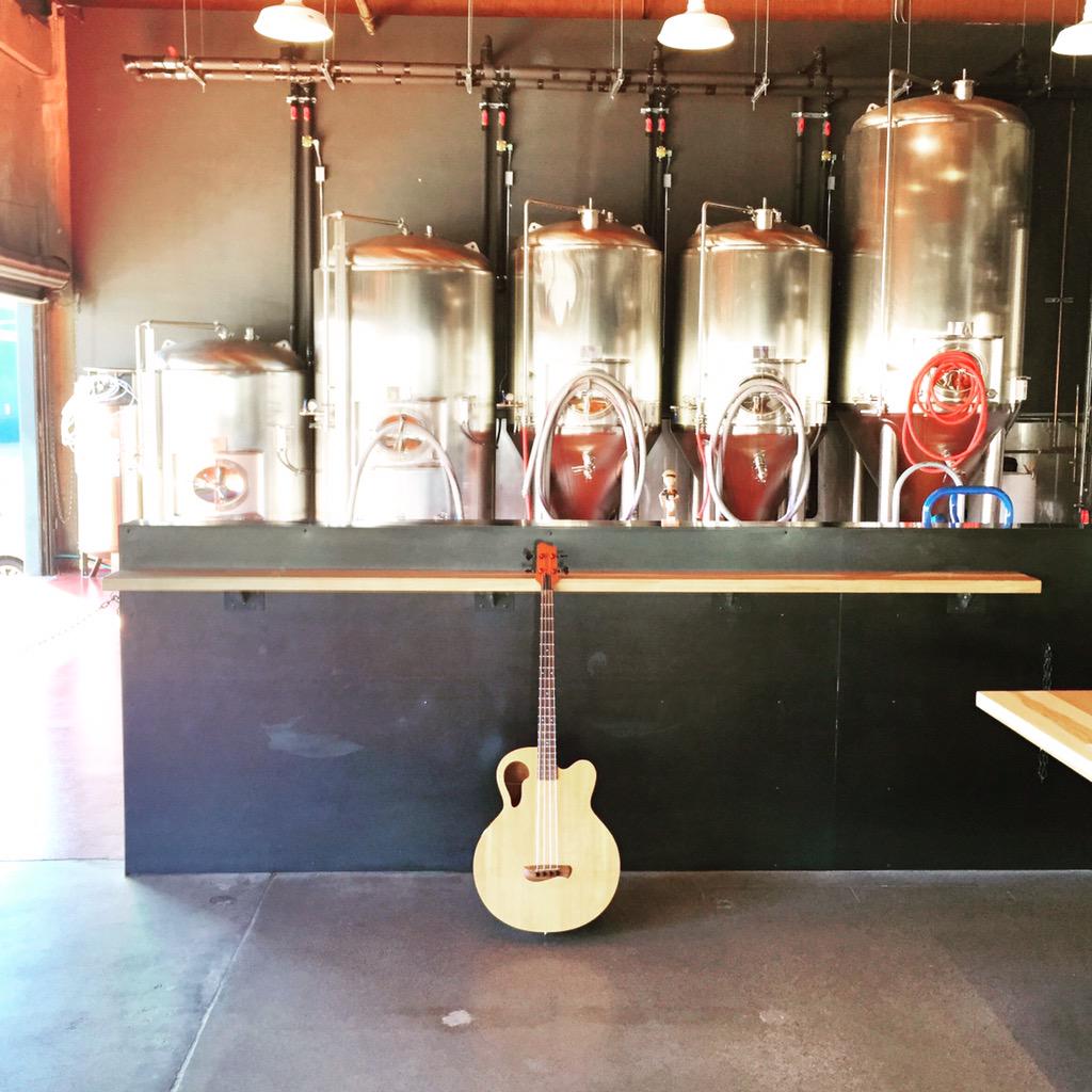 HarmonicBrewing's tweet photo. Summer is back! Cool off with fresh #beer and chill #tunes. Taproom open all weekend. #dogpatch #brewpatch #craftbeer http://t.co/xtRAAFh6ND