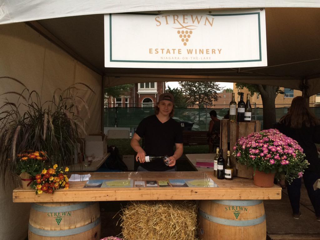 StrewnWinery's tweet photo. We are here pouring at Montebello Park! @NiagaraWineFest It's going to be a great weekend! Stop on by! #vqeh http://t.co/rS0etffgFz