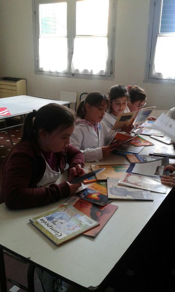 ep7rauch's tweet photo. Maratón de lectura. http://t.co/2Lg1Ob7rYI