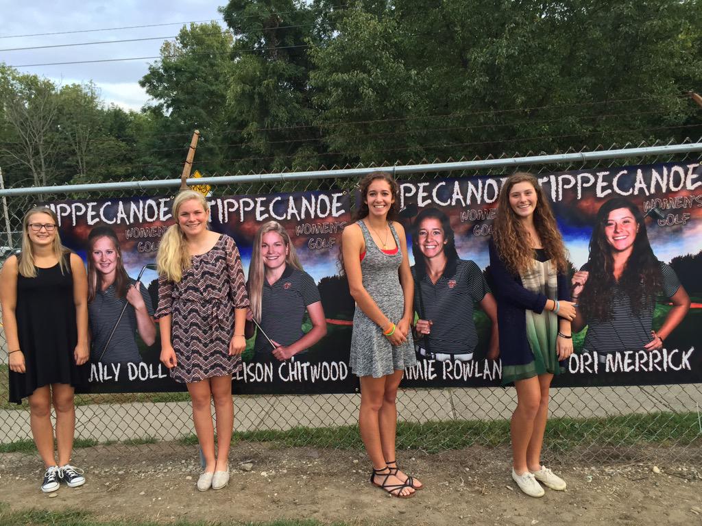 SUPER proud of our Seniors!  Good luck with the rest of your season and wherever life takes you. ❤️❤️❤️❤️