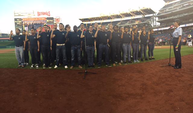 usairforce's tweet photo. This oath of enlistment at the @Nationals game is extra special because it’s our bday! #AFBDAY2015 http://t.co/PGpB86i8hN