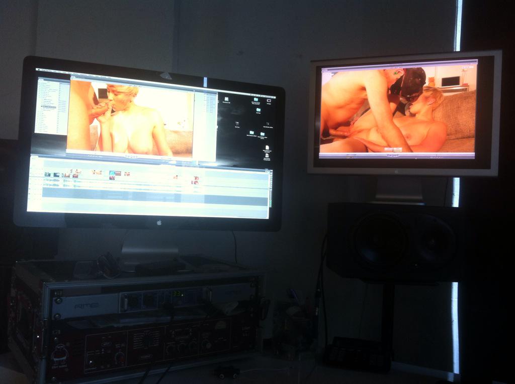 billygreenacn's tweet image. Editing @PornStarJasmine debut video #xxx #adult #teen #porn #video