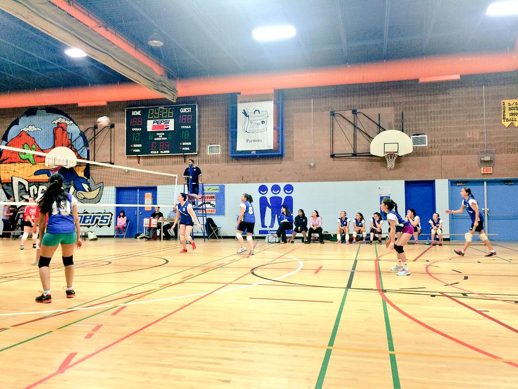 msbrockway's tweet photo. @EcoleMcTavish Int. Girls in action at Greely! http://t.co/Jgh5apJeKC