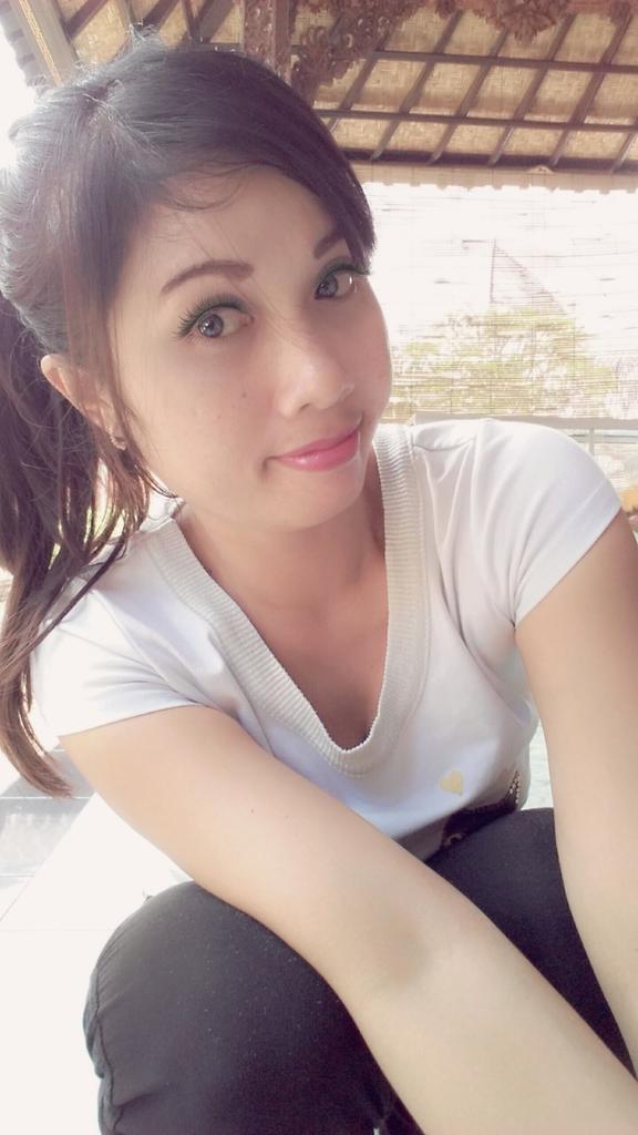Evi_Bunga's tweet photo. http://t.co/juLuh3fswo