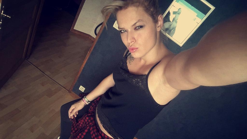  Morgane Gromer  (@morganegromer7) on Twitter photo 