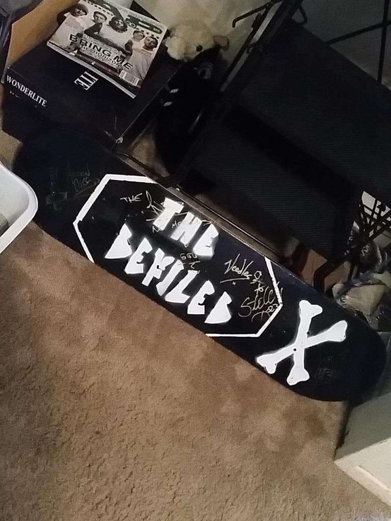 TheDefiledArmy's tweet image. Looking to sell this. Signed by @thedefiled and @aaroncurse when we was in the band. Hmu with offers.