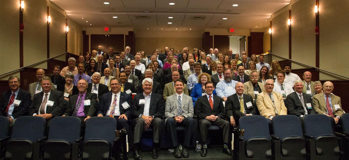 ASFPMfoundation's tweet photo. The ENTIRE #ASFPMforum gang! Great turn out! http://t.co/kFVKenL5Vu