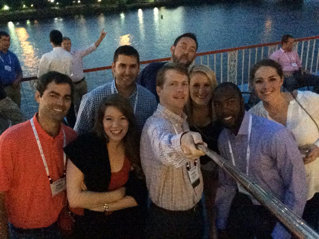 stuoakes's tweet photo. #CLCLDC2015 all aboard!!!! Perfect night for a boat ride! http://t.co/sBSVfeAekt