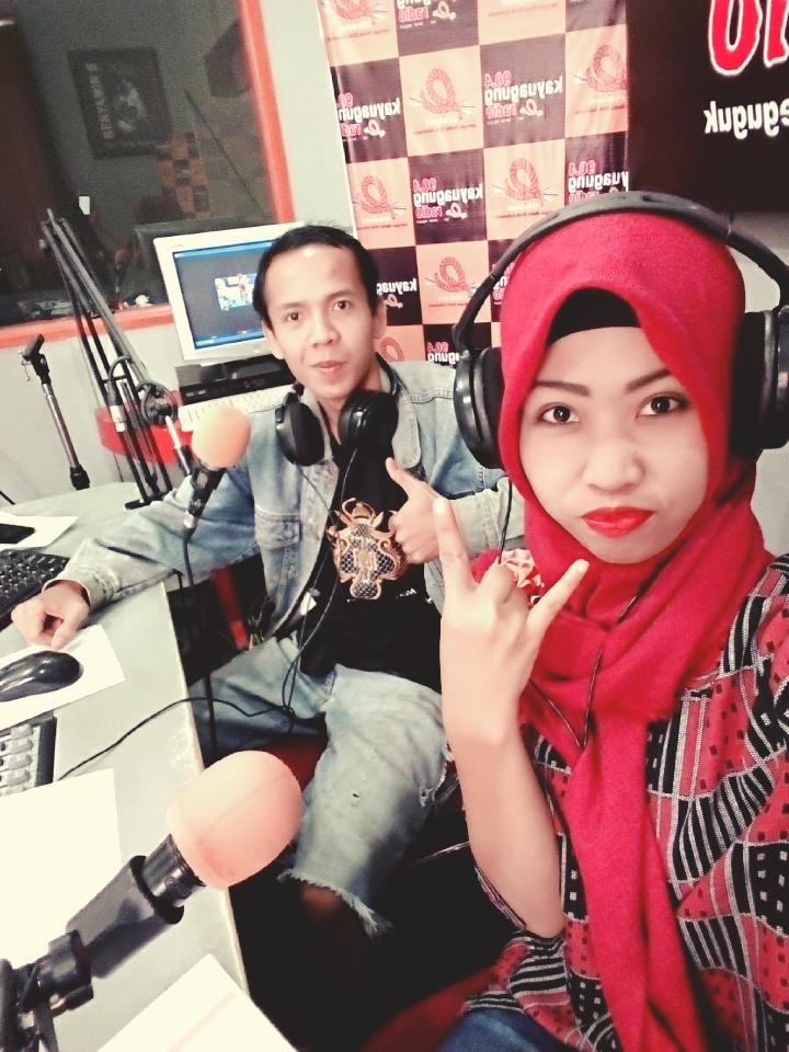 On to the air with jang soleh <a href="/KayuagungRadio/">Kayuagung Radio</a> #SPO