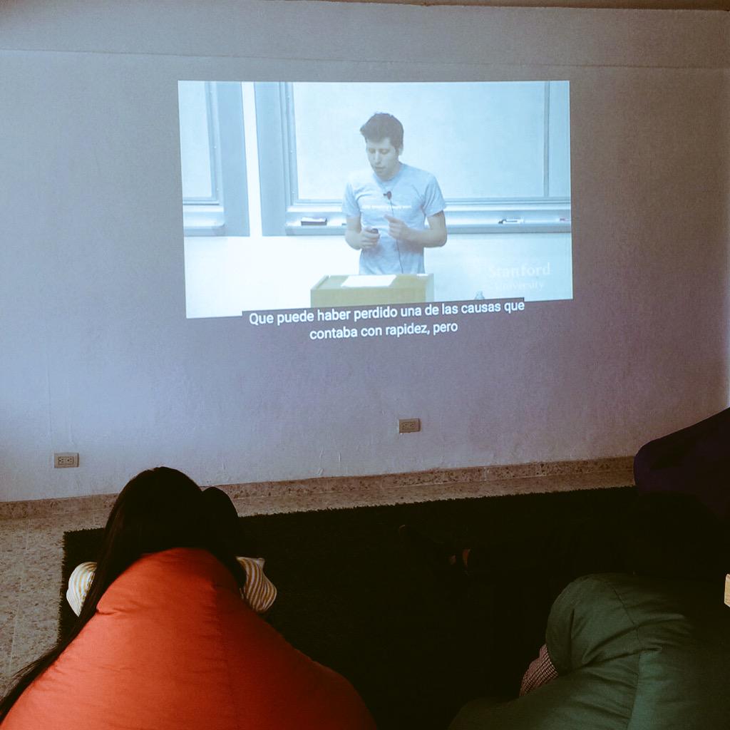 CoworkCorner's tweet image. Día 2: Equipo &amp;amp; Ejecución. #howtostartup @ #coworkcorner @BrisPava @davidyepis