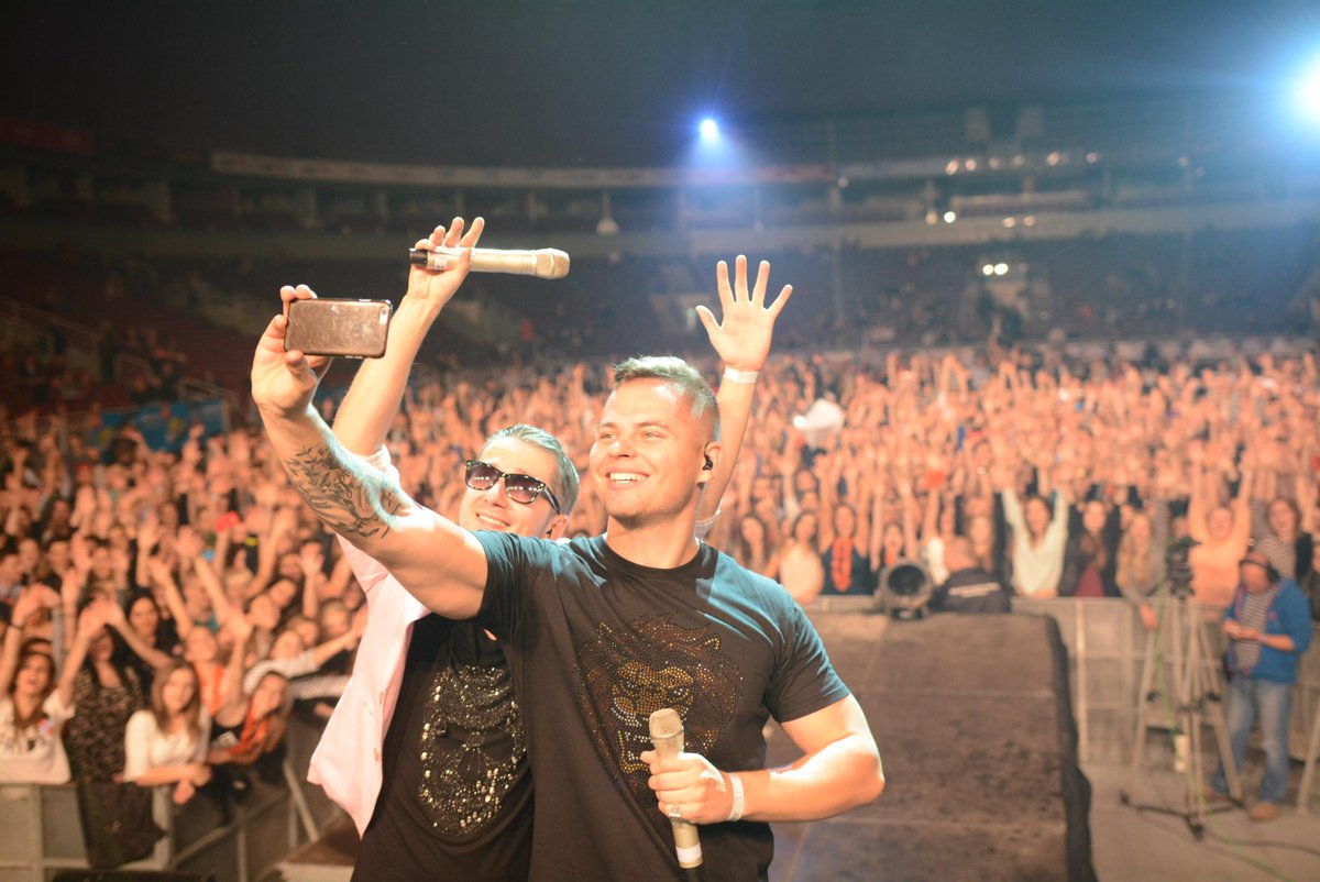 Paradize's tweet image. Tik patīkamas sekundes @MusiqqOfficial! Paldies!!!