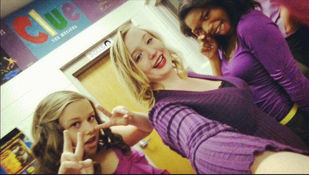 Adi_Rose1105's tweet image. We recreated it! #Cabaret #Bombdiggity