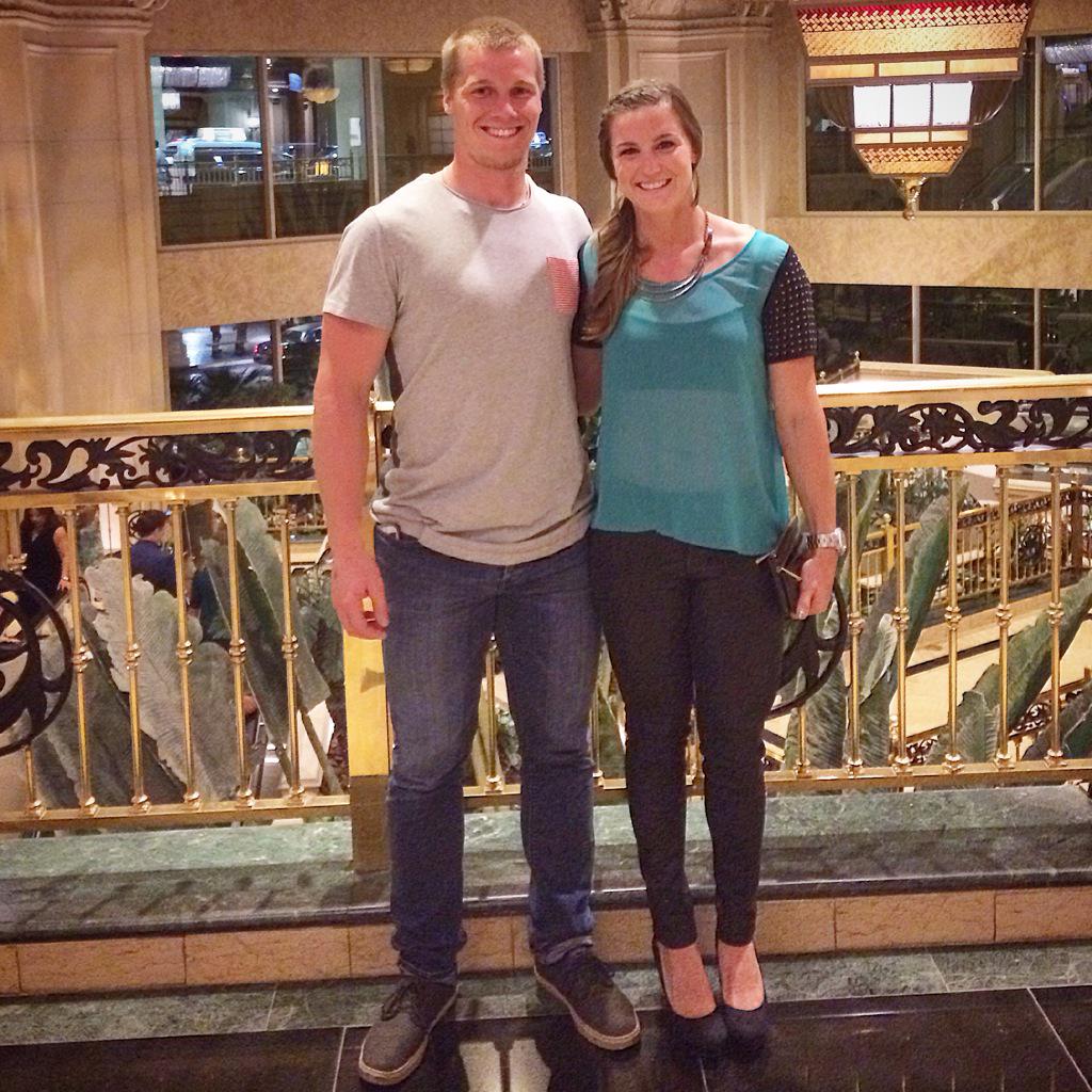 alisepost11's tweet photo. #TGIF‼️...I am thinking every Friday night calls for Vegas dinner attire😍👍 #FBF #toTuesday #SW91 #OhEmGee🙊👱👕👖👩👠💄👛 http://t.co/c4RTATP8po