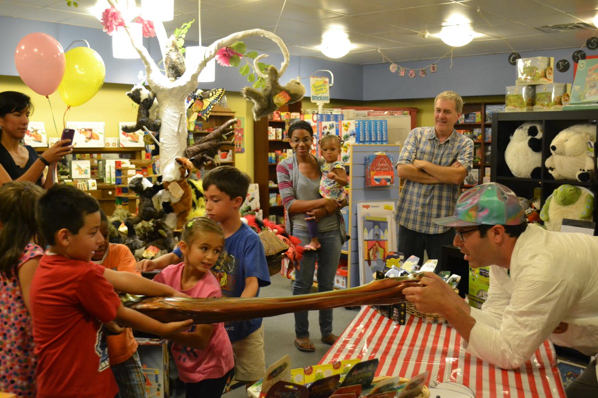Dancing Bear Toys (@dbeartoys) on Twitter photo Yep, it happened, and it was AWESOME! Thanks Crazy Aaron you rock. <a href="/ThinkingPutty/">Crazy Aaron Enterprises</a> Everyone had a blast. Yep, it happened, and it was AWESOME! Thanks Crazy Aaron you rock. <a href="/ThinkingPutty/">Crazy Aaron Enterprises</a> Everyone had a blast.