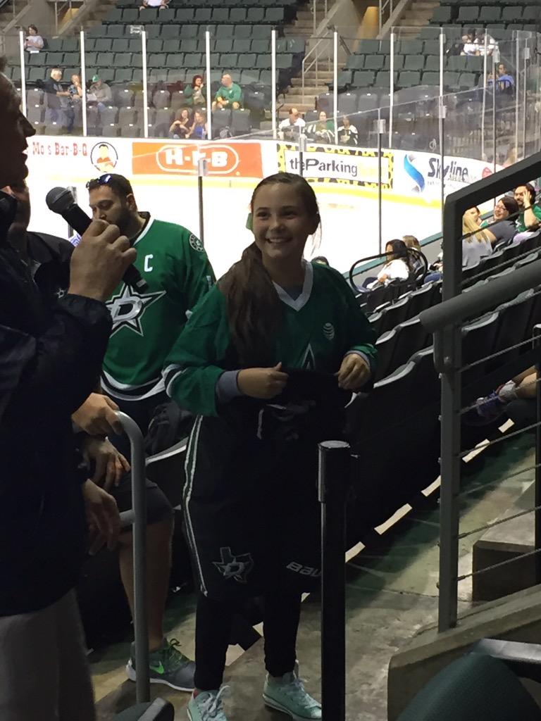 Reed_Elem's tweet photo. What a great experience for our 3rd-5th grade Roadrunners!  @DallasStars http://t.co/aT9s6xSfDU