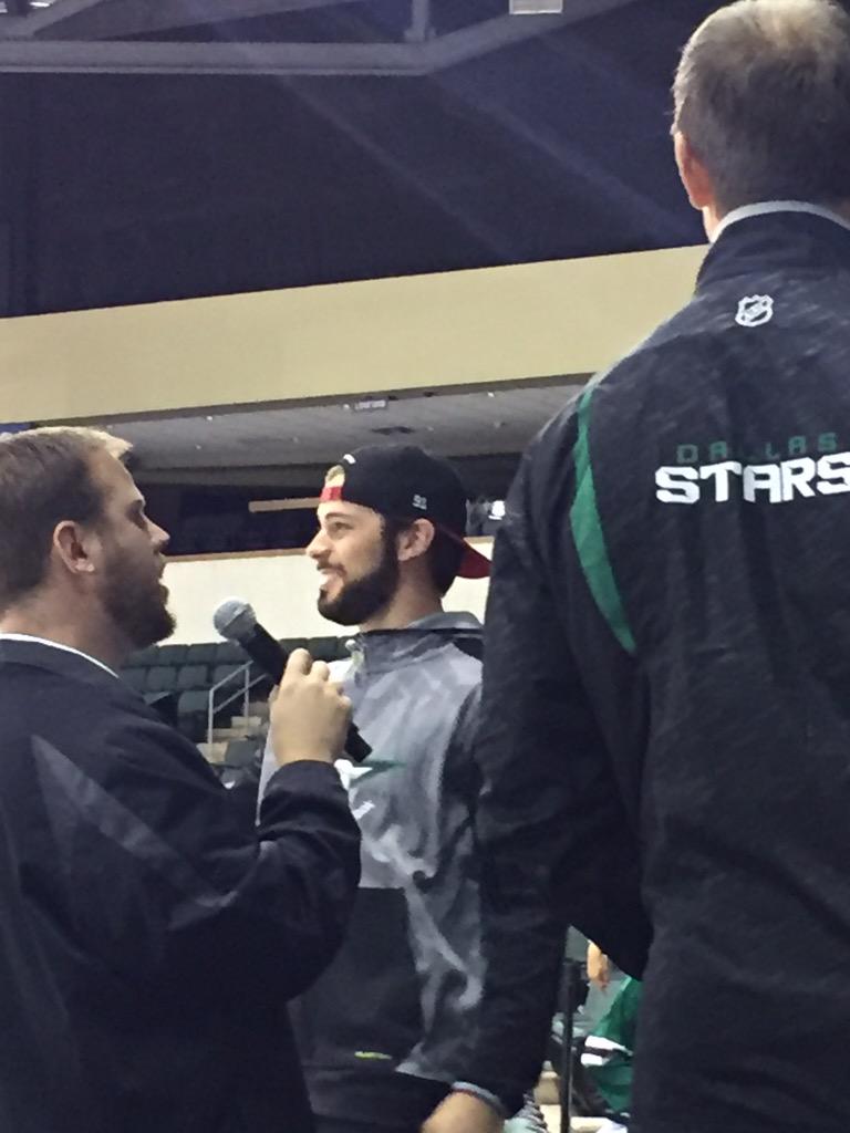 Reed_Elem's tweet photo. What a great experience for our 3rd-5th grade Roadrunners!  @DallasStars http://t.co/aT9s6xSfDU