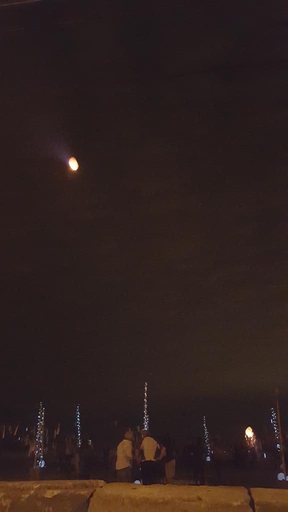 CaitlynJeanArt's tweet photo. Paper lanterns at #nvsupernova #burlon http://t.co/xaS0Z95zvR