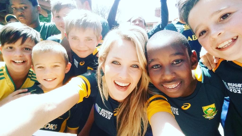 ChangeAgentSA's tweet photo. Sport unites our nation!
Standing proudly behind #OurBoys #OurPRIDE as @Springboks take on Japan! Good Luck #GoBokke🏈 http://t.co/CoEMLN8jfj
