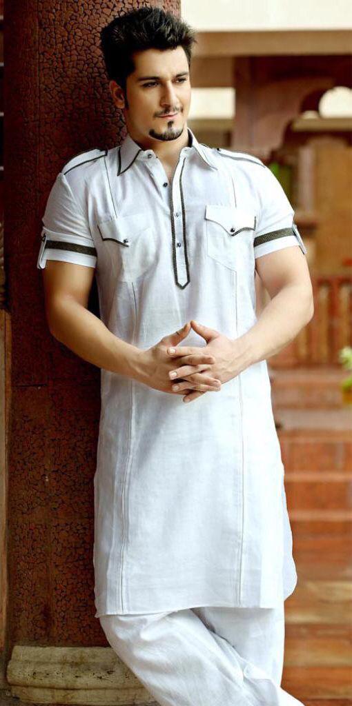 paragtailors's tweet photo. #menstyle #menswear #mensfashion #kurta #men #pathanikurta
Source: manawat.in, Pinterest http://t.co/uH6bw2u5Nq
