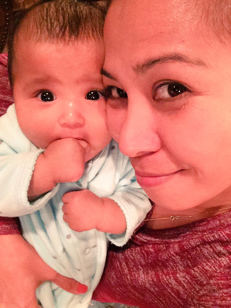 donnabulaoat's tweet photo. Never miss a snap pic with my cute niece Emmah Sophia! #soadorableniece http://t.co/p1oop9blDI