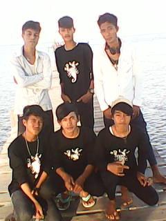 nandi_riska's tweet photo. Where are you Kuncho http://t.co/sH69FHL6G5